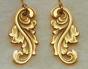 earrings3 copya thumb1x1.jpg (15614 bytes)